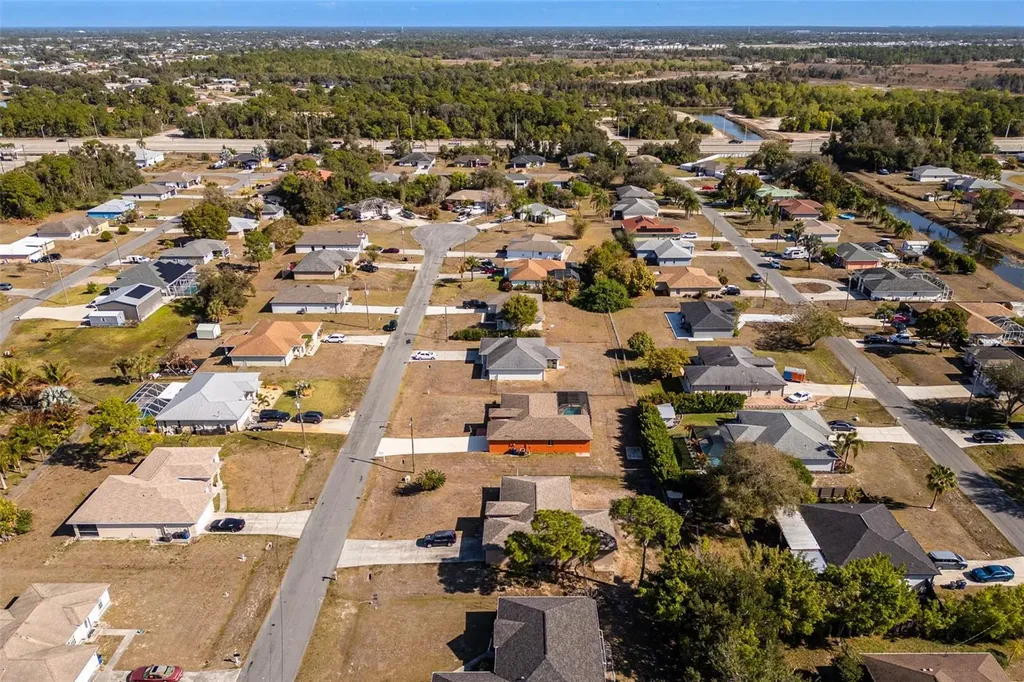 719 Zebu Place Fort Myers FL 33913