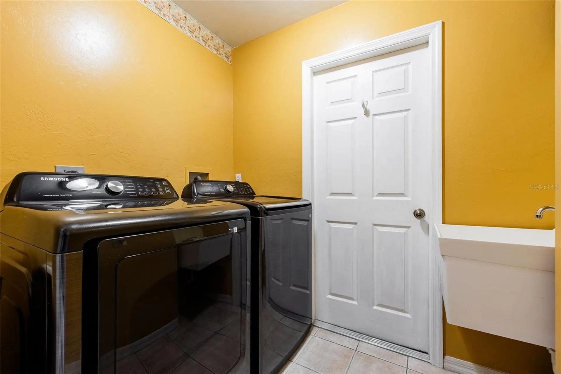 719 Zebu Place Fort Myers FL 33913