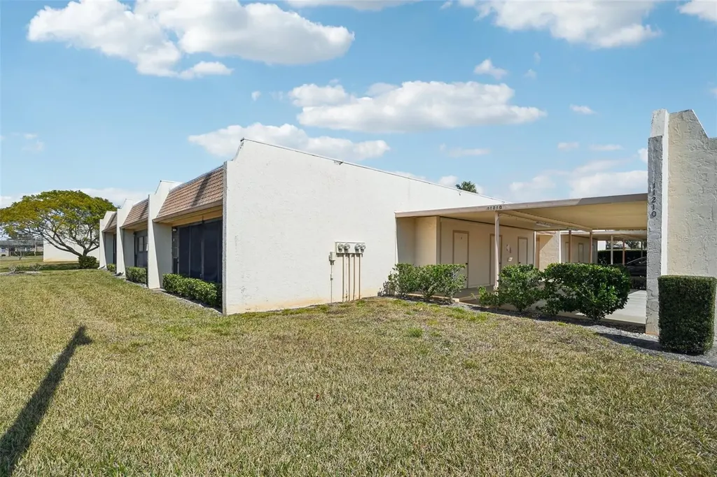 11210 Carriage Hill Drive Port Richey FL 34668