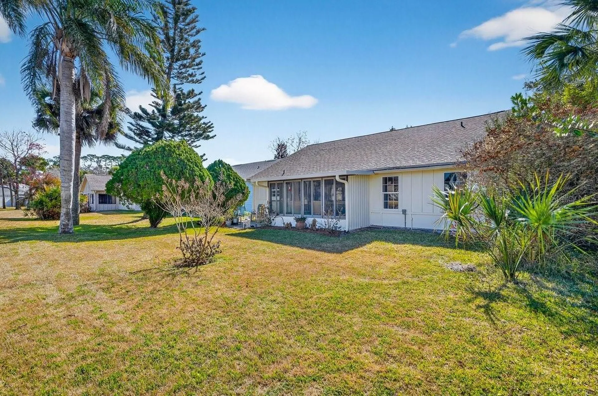 701 Pine Shores Circle New Smyrna Beach FL 32168