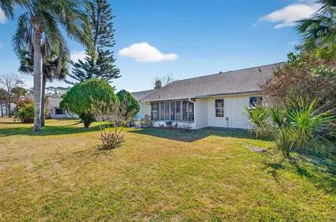 701 Pine Shores Circle New Smyrna Beach FL 32168