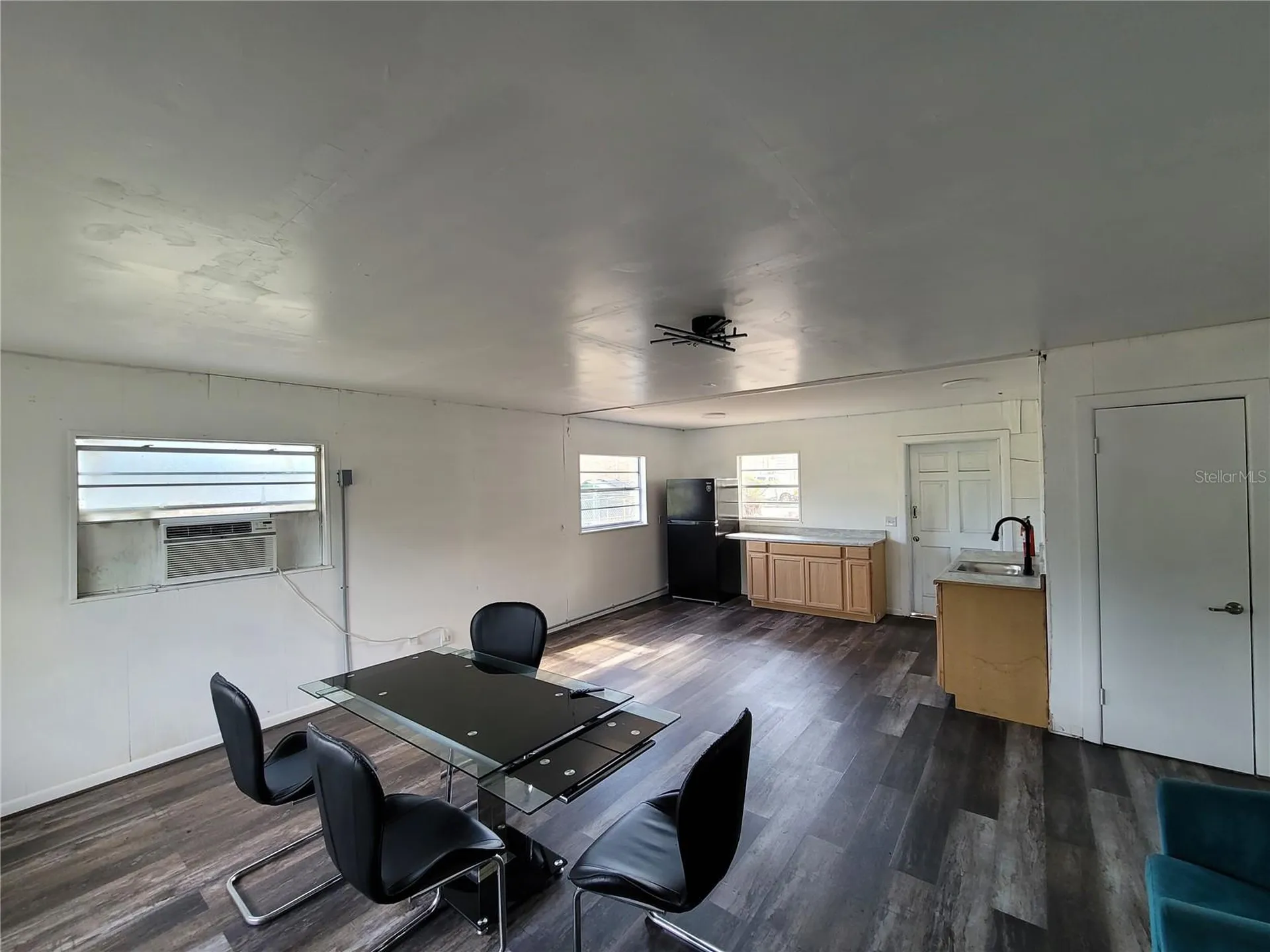 4830 Gall Boulevard Zephyrhills FL 33542