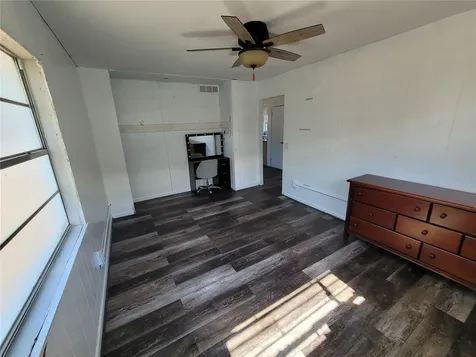 4830 Gall Boulevard Zephyrhills FL 33542