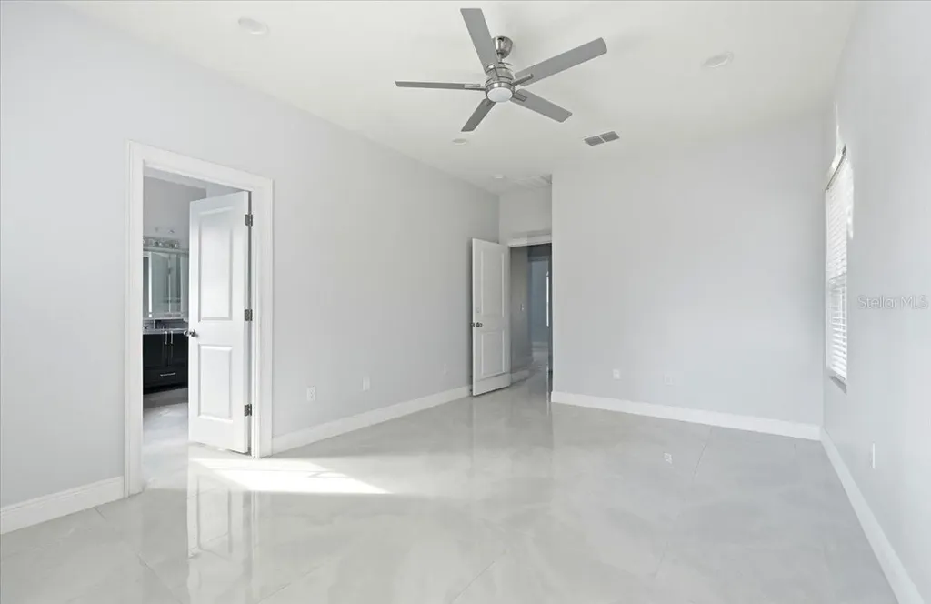 4271 Magnolia Drive Indian Lake Estates FL 33855
