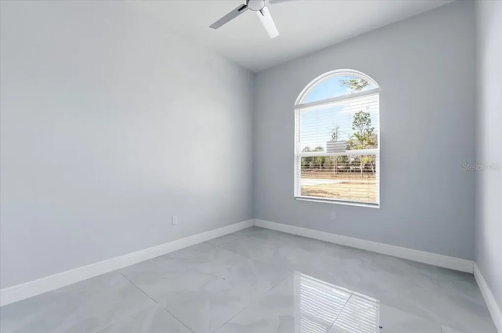 4271 Magnolia Drive Indian Lake Estates FL 33855