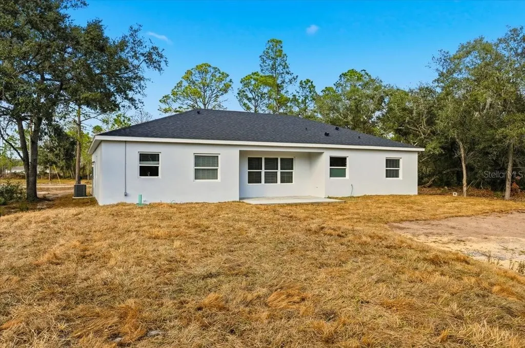 4271 Magnolia Drive Indian Lake Estates FL 33855