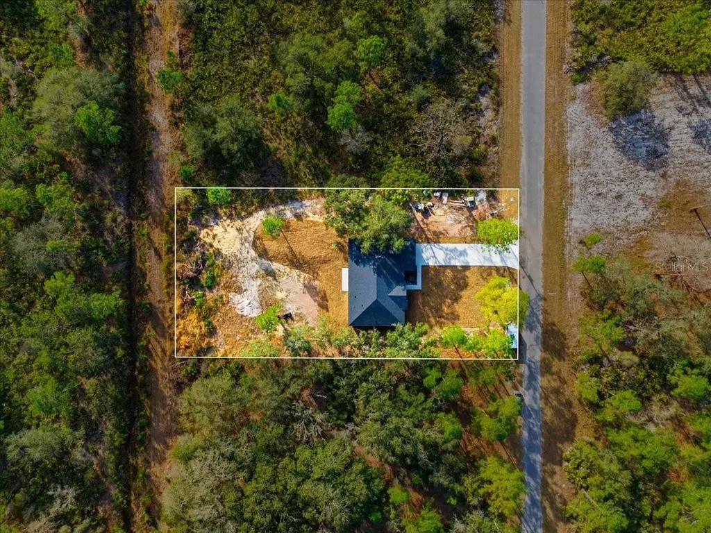 4271 Magnolia Drive Indian Lake Estates FL 33855