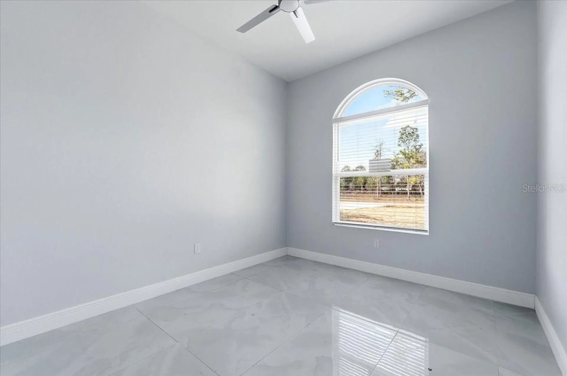4271 Magnolia Drive Indian Lake Estates FL 33855