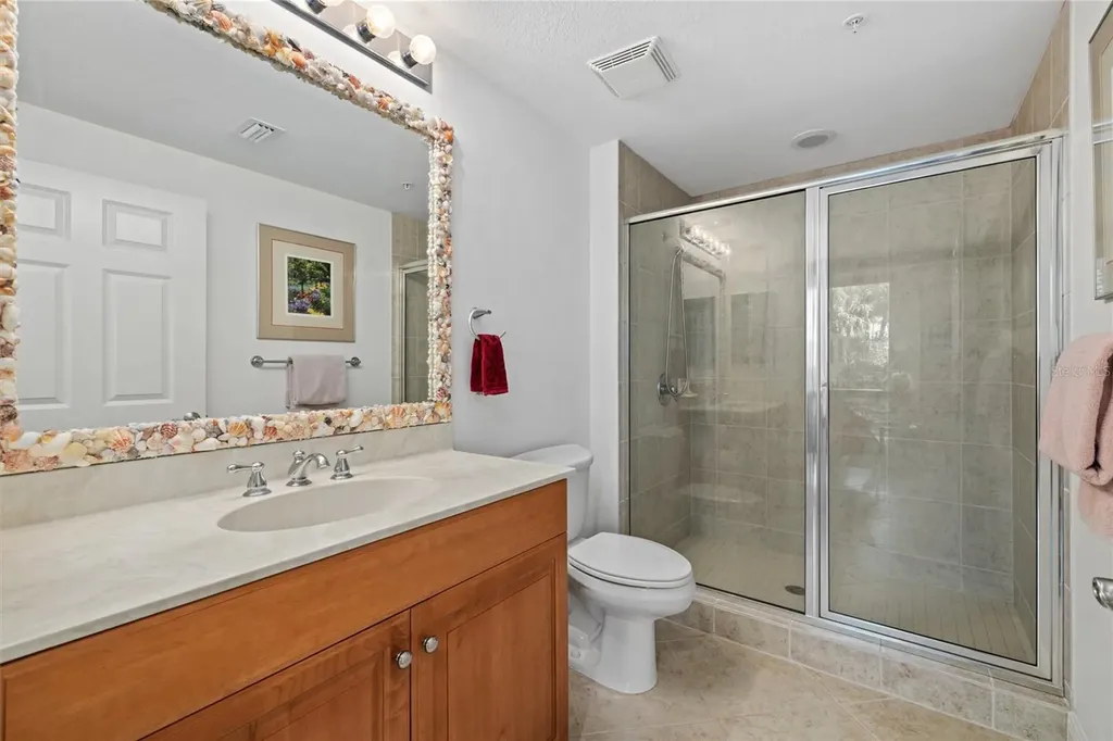 800 N Tamiami Trail Sarasota FL 34236