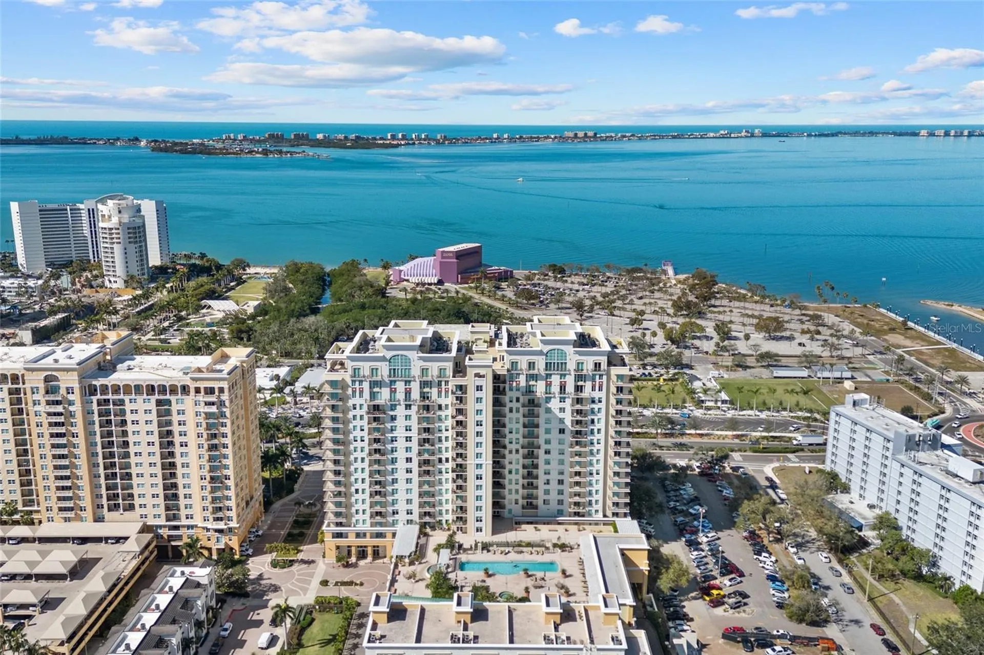 800 N Tamiami Trail Sarasota FL 34236