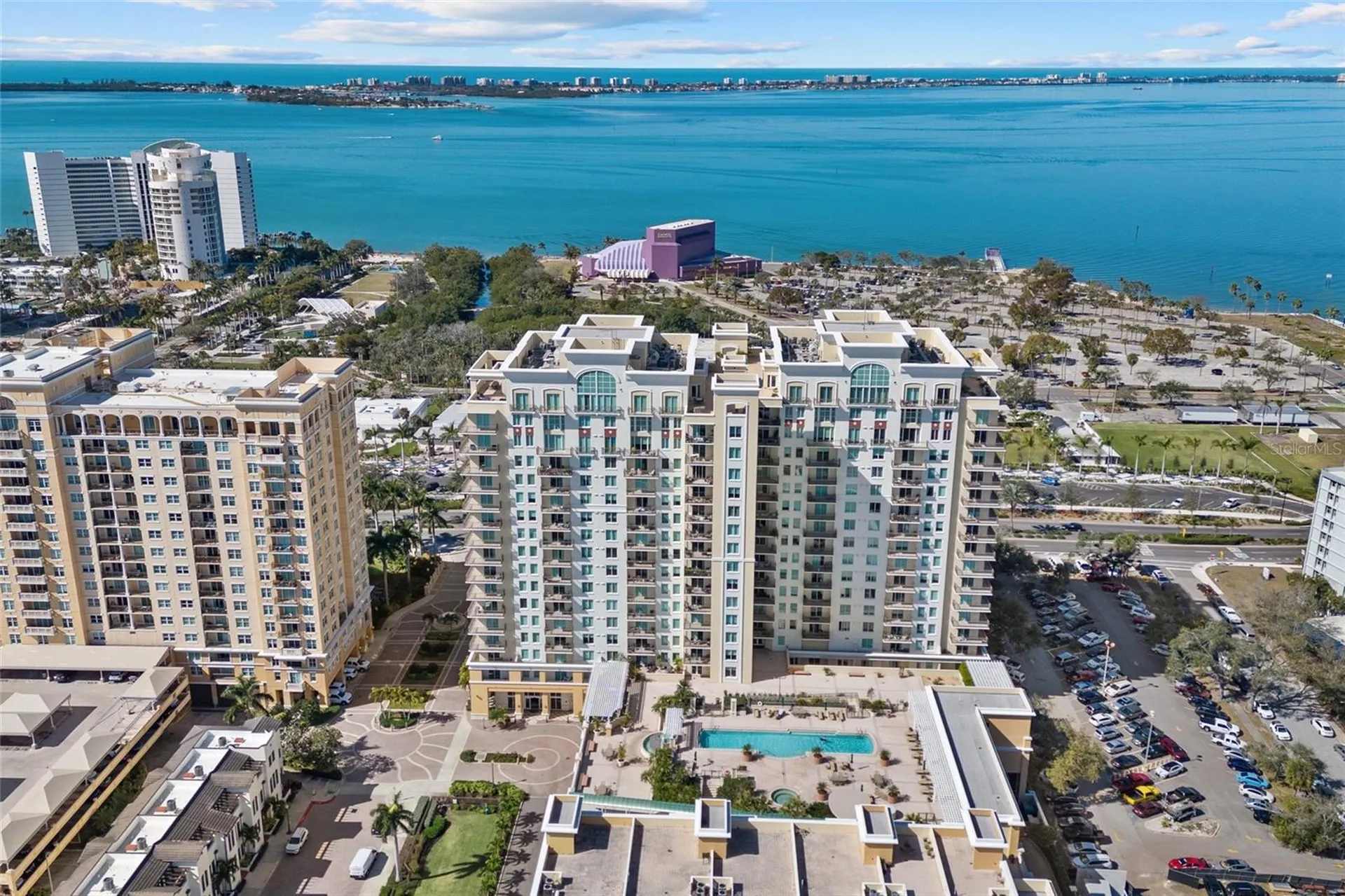 800 N Tamiami Trail Sarasota FL 34236