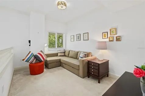 800 N Tamiami Trail Sarasota FL 34236