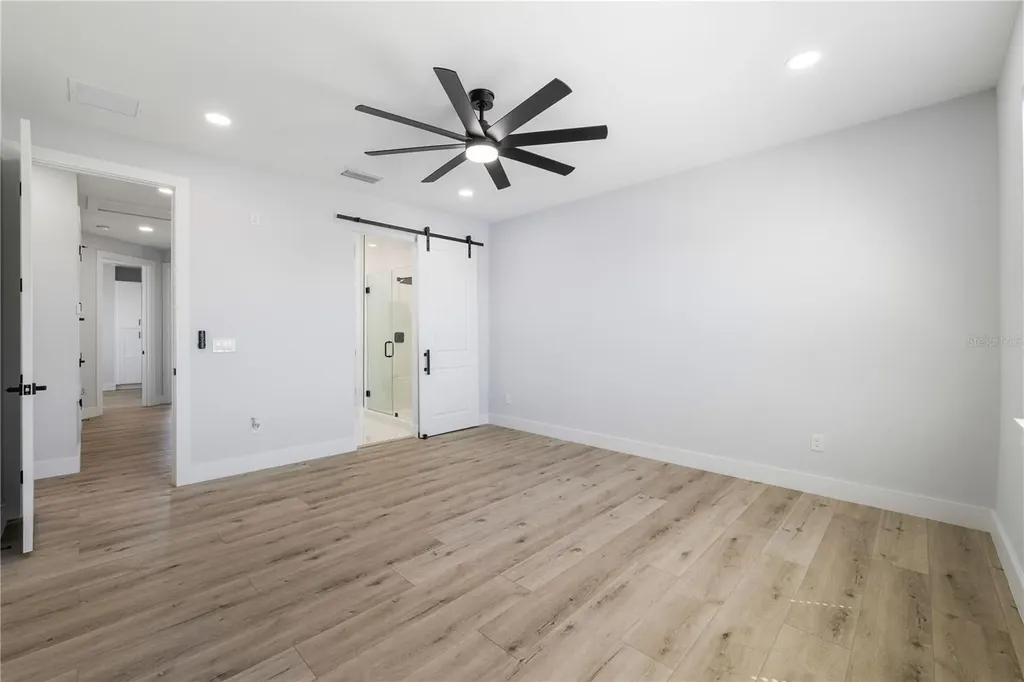2608 W Saint Joseph Street Tampa FL 33607