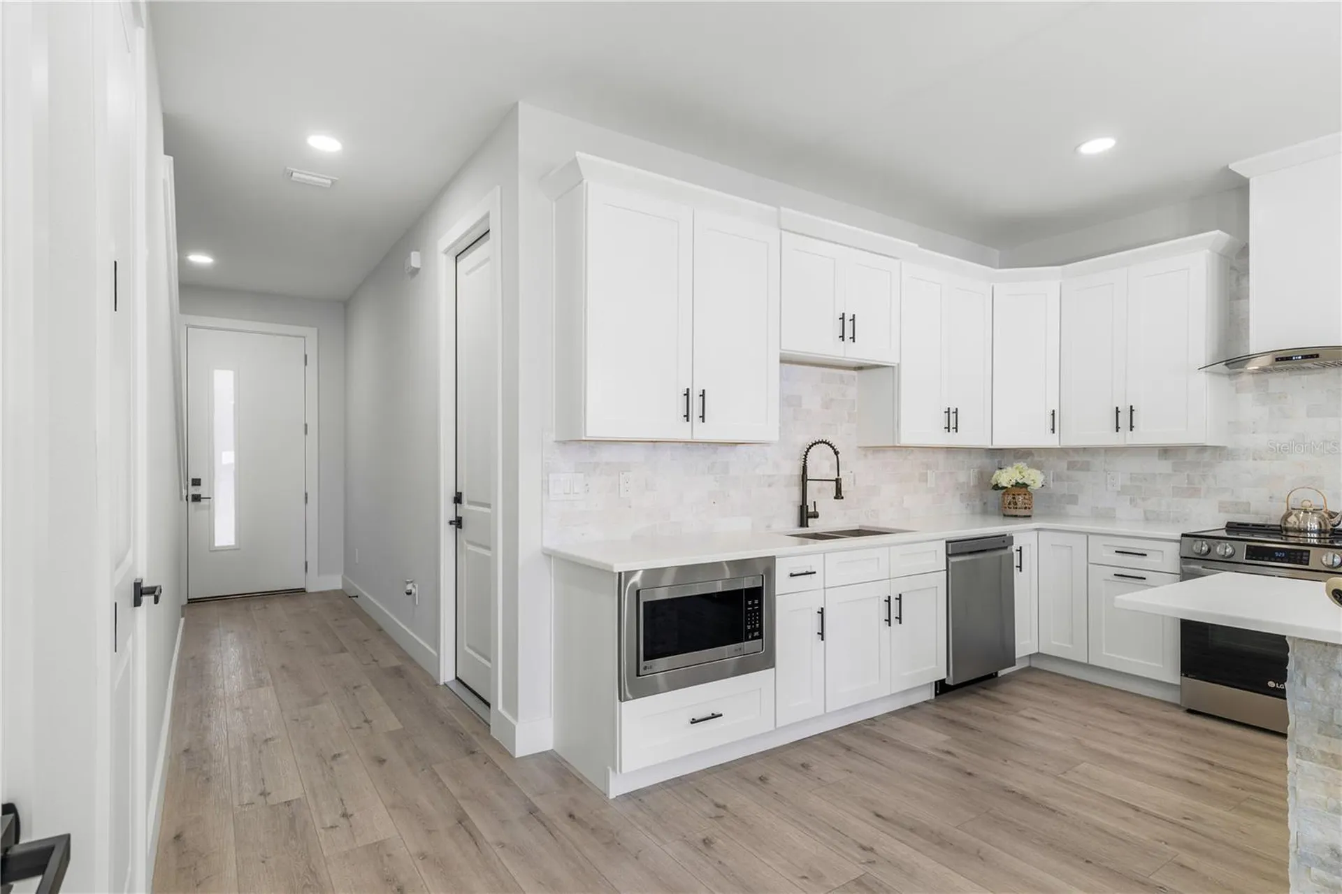 2608 W Saint Joseph Street Tampa FL 33607