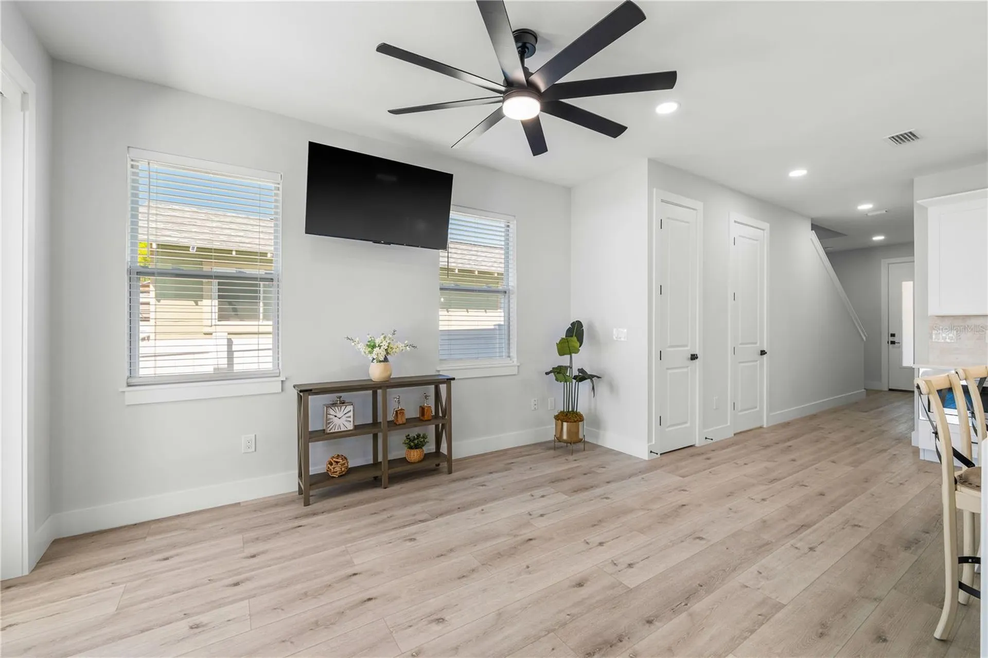 2608 W Saint Joseph Street Tampa FL 33607