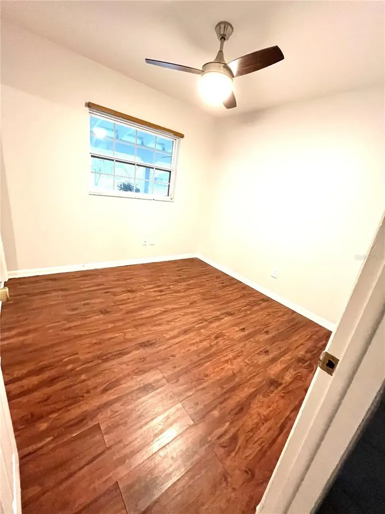 1708 Pond Lake Drive Tampa FL 33612