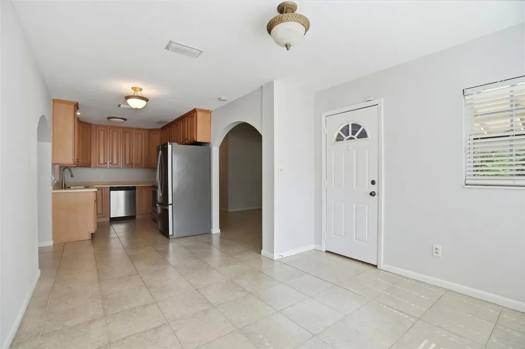 1708 Pond Lake Drive Tampa FL 33612