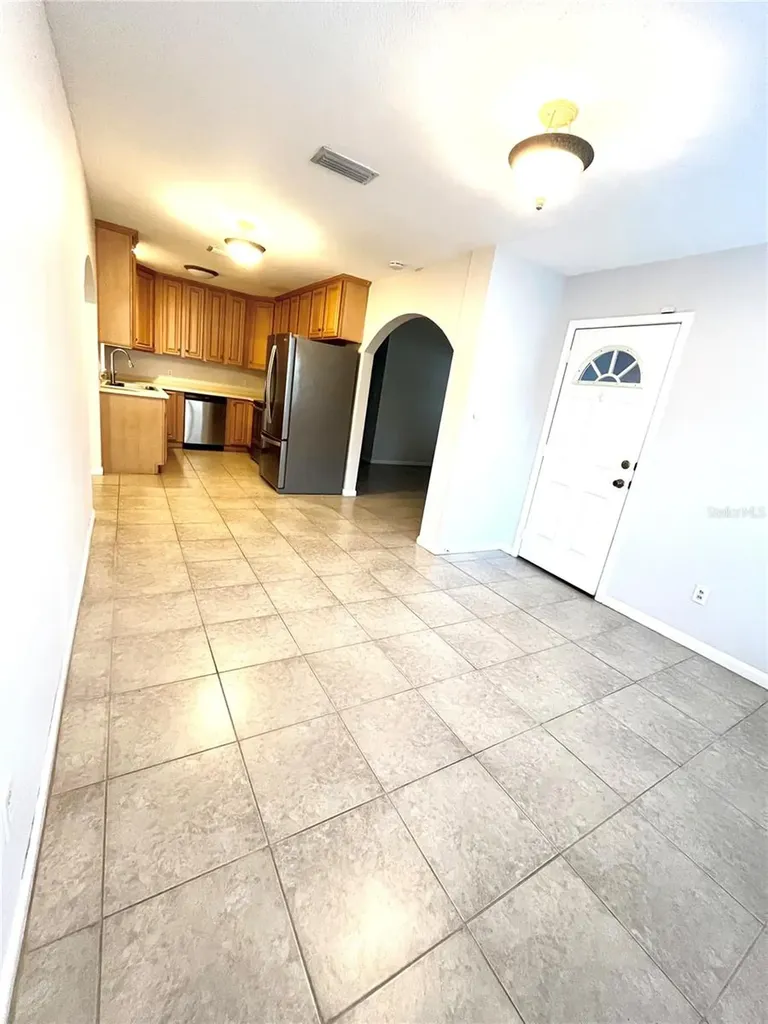 1708 Pond Lake Drive Tampa FL 33612