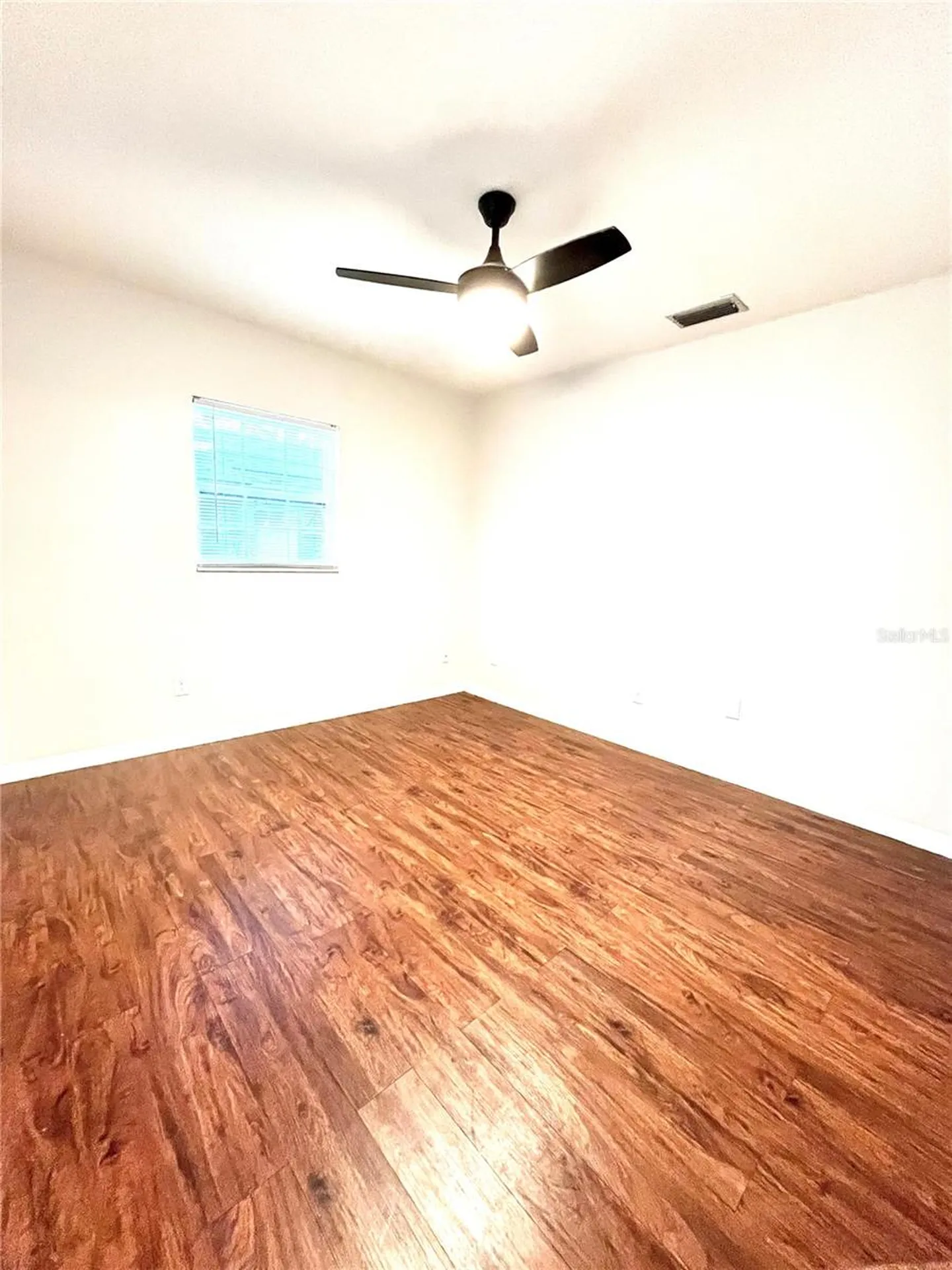 1708 Pond Lake Drive Tampa FL 33612