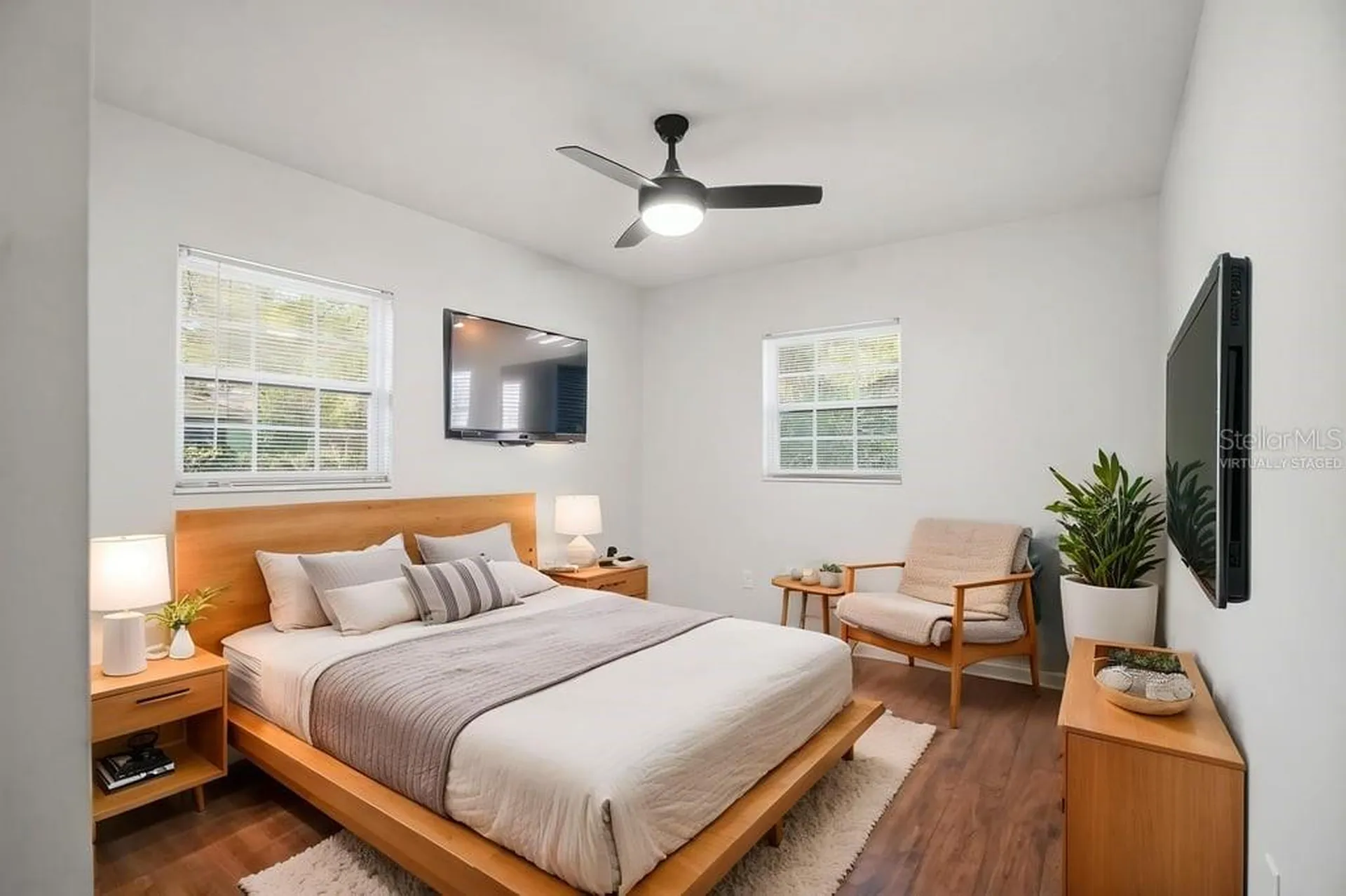1708 Pond Lake Drive Tampa FL 33612