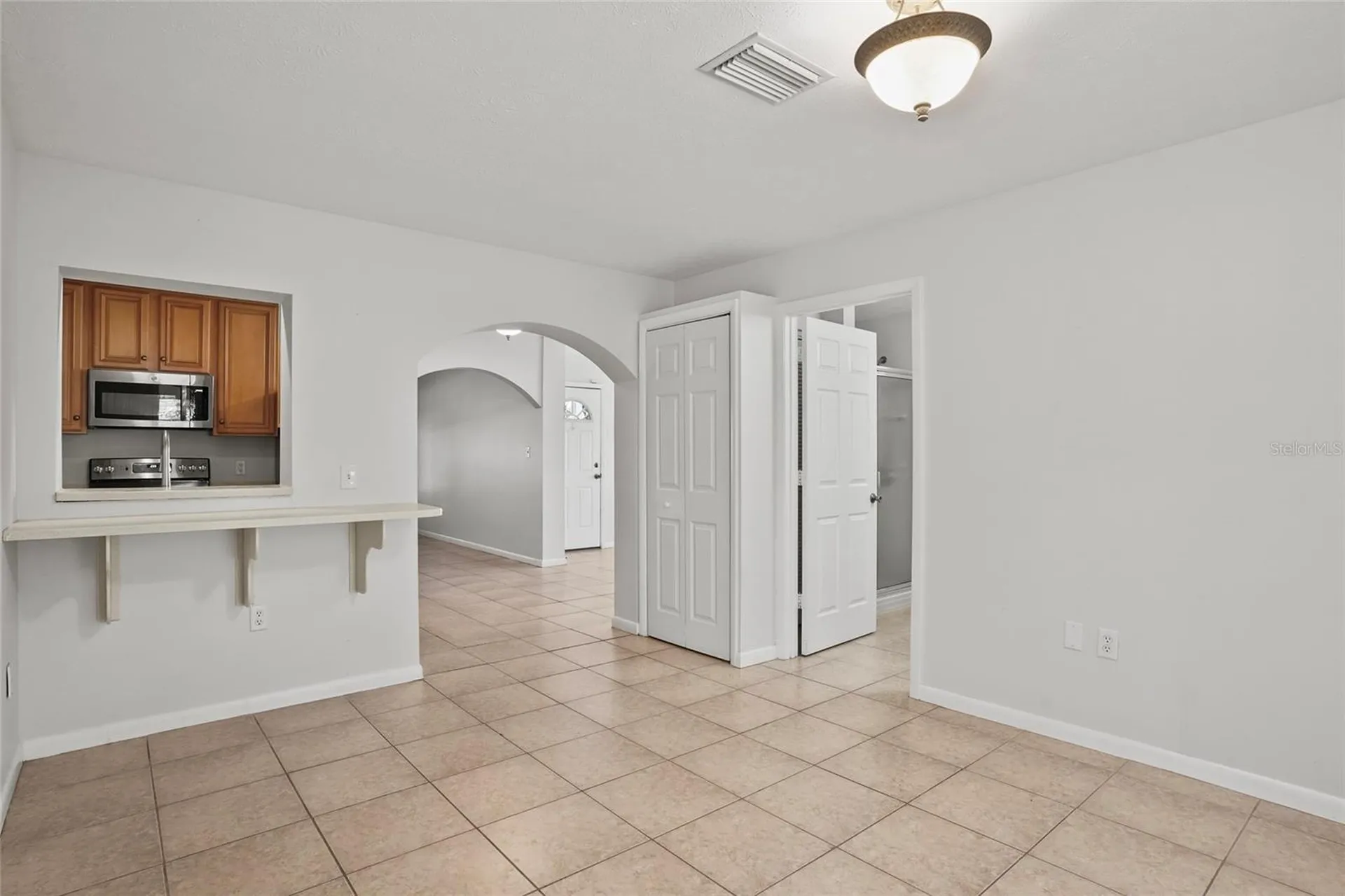 1708 Pond Lake Drive Tampa FL 33612