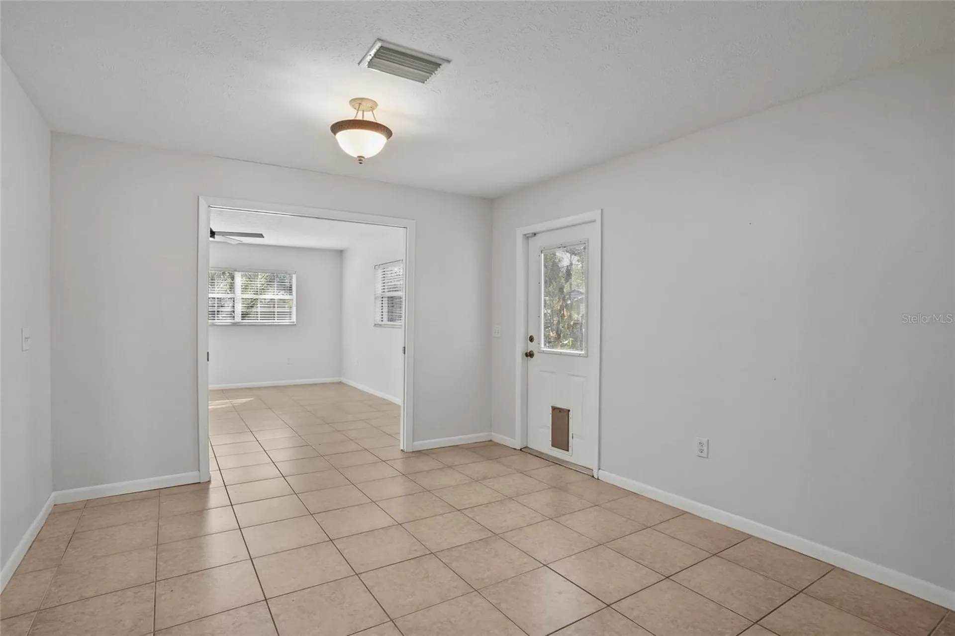 1708 Pond Lake Drive Tampa FL 33612