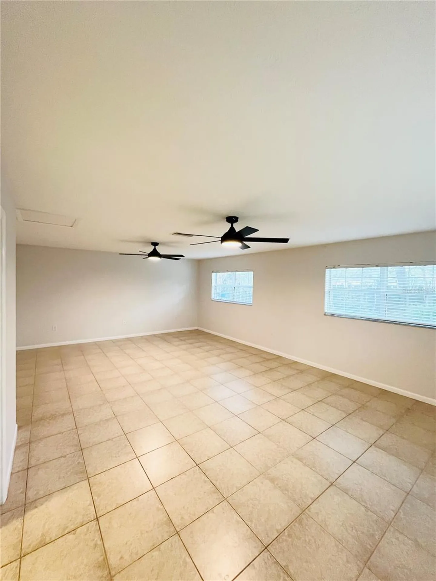 1708 Pond Lake Drive Tampa FL 33612