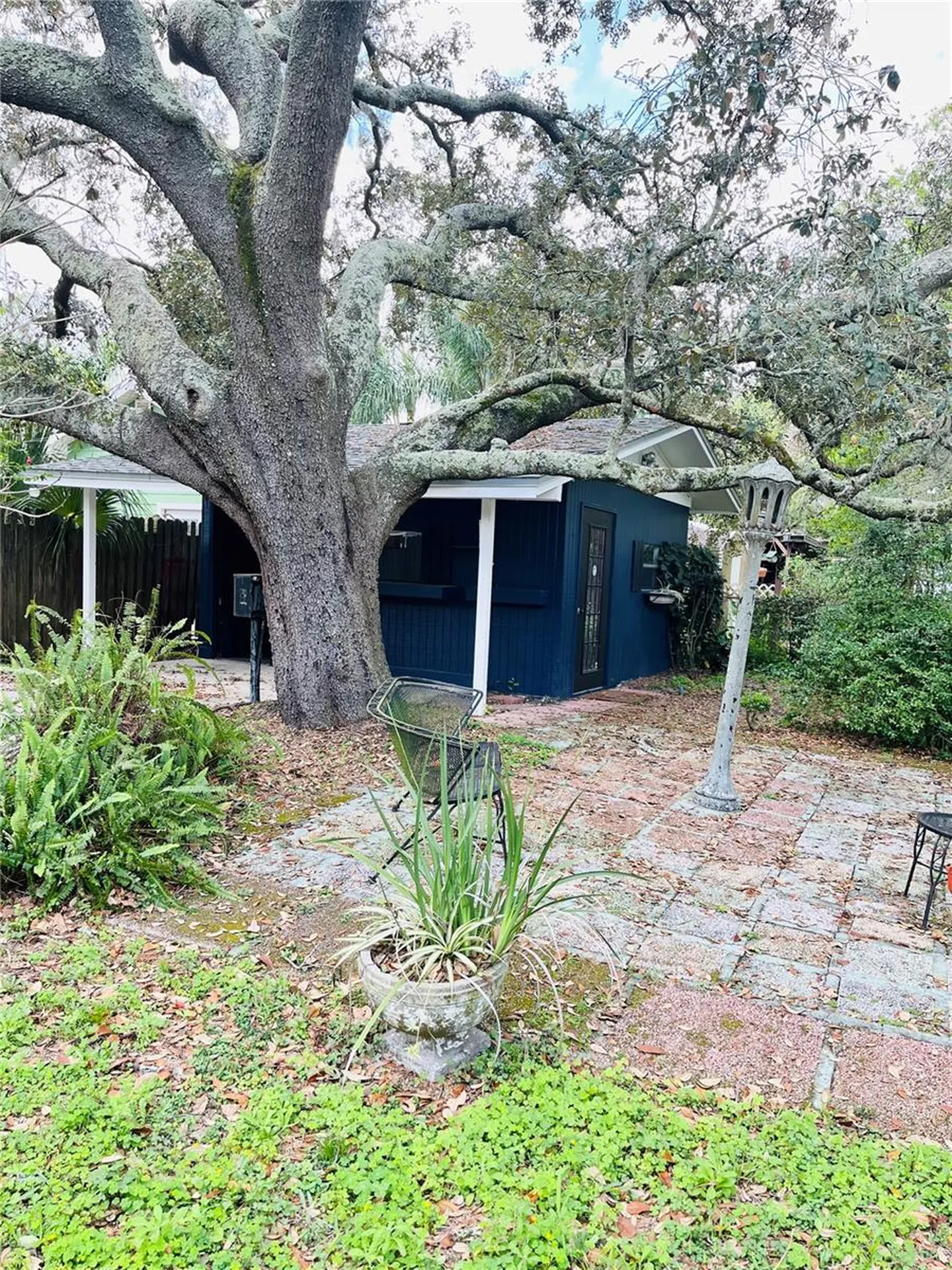 1708 Pond Lake Drive Tampa FL 33612