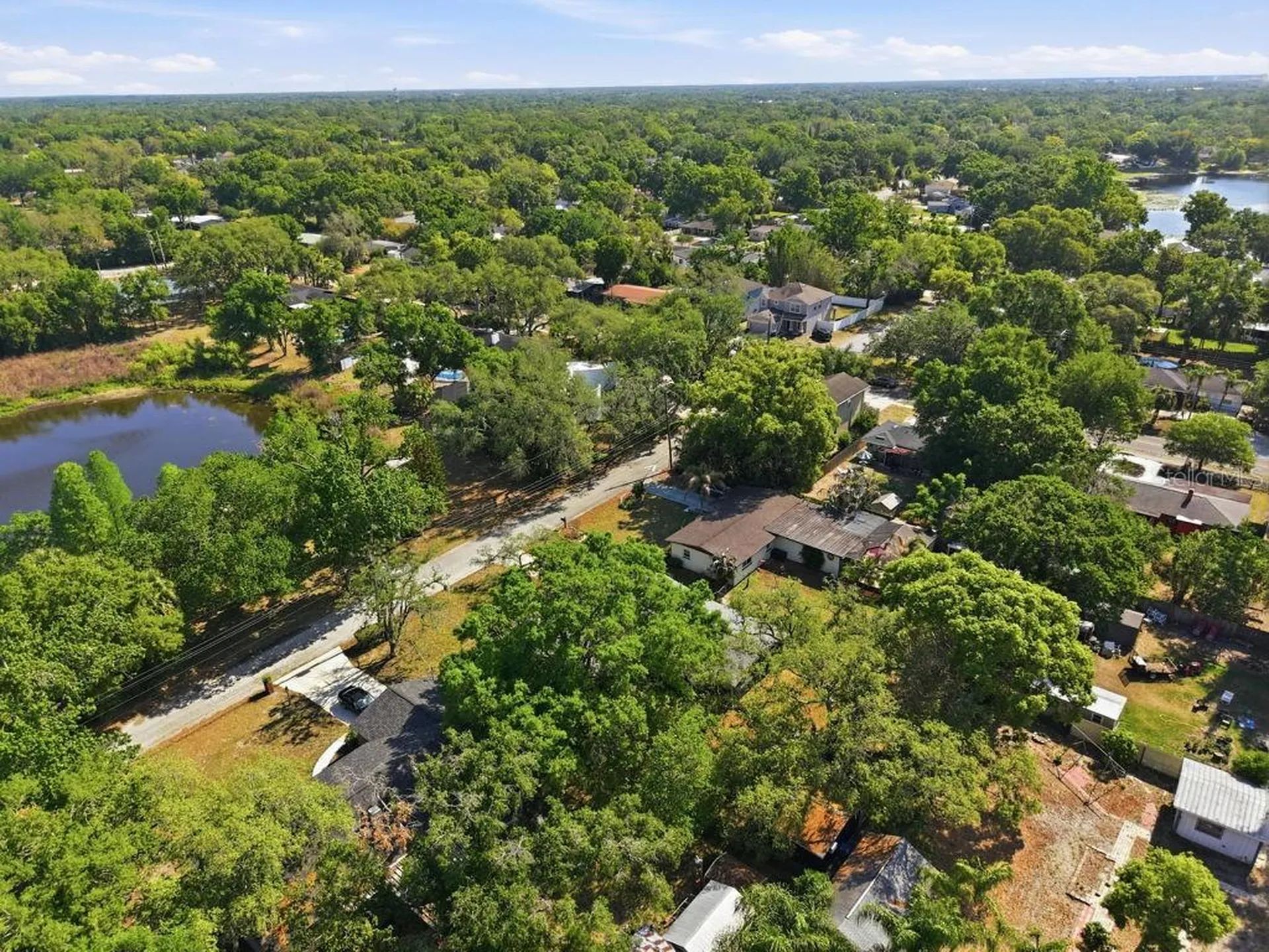 1708 Pond Lake Drive Tampa FL 33612