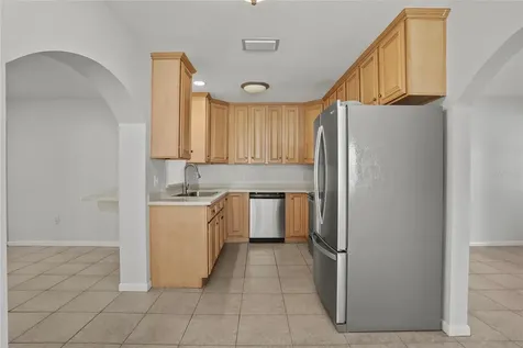 1708 Pond Lake Drive Tampa FL 33612