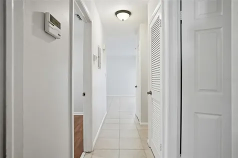 1708 Pond Lake Drive Tampa FL 33612