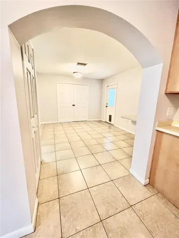 1708 Pond Lake Drive Tampa FL 33612