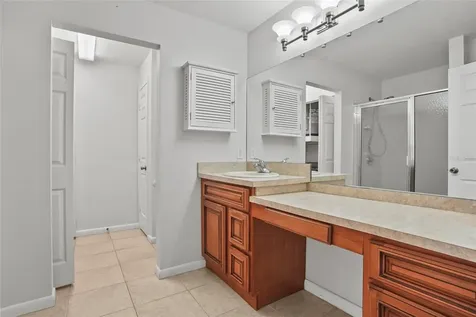 1708 Pond Lake Drive Tampa FL 33612