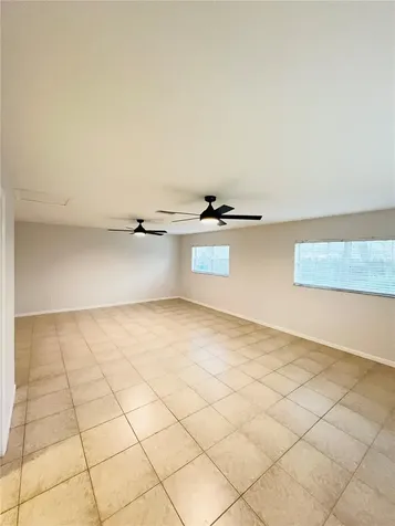 1708 Pond Lake Drive Tampa FL 33612