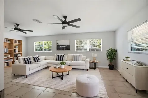 1708 Pond Lake Drive Tampa FL 33612