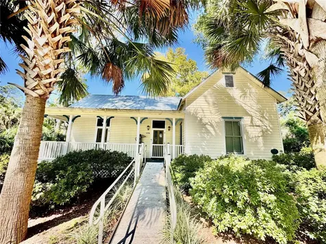18708 NW 240th Street High Springs FL 32643