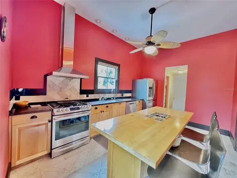 18708 NW 240th Street High Springs FL 32643
