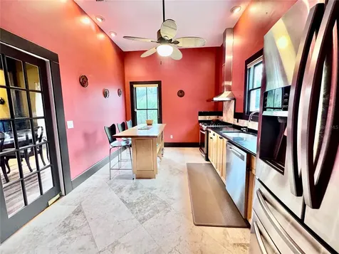 18708 NW 240th Street High Springs FL 32643