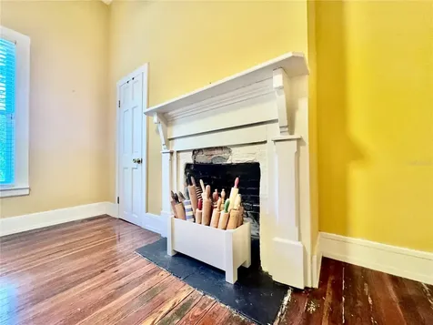 18708 NW 240th Street High Springs FL 32643