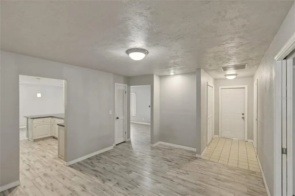 1125 Danny Drive Sarasota FL 34243