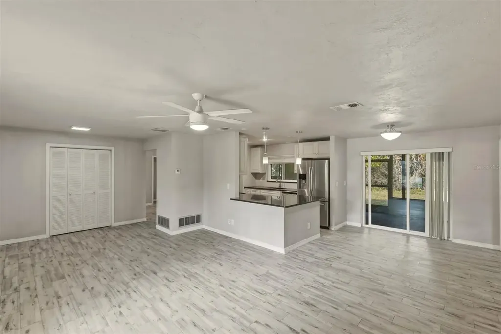 1125 Danny Drive Sarasota FL 34243