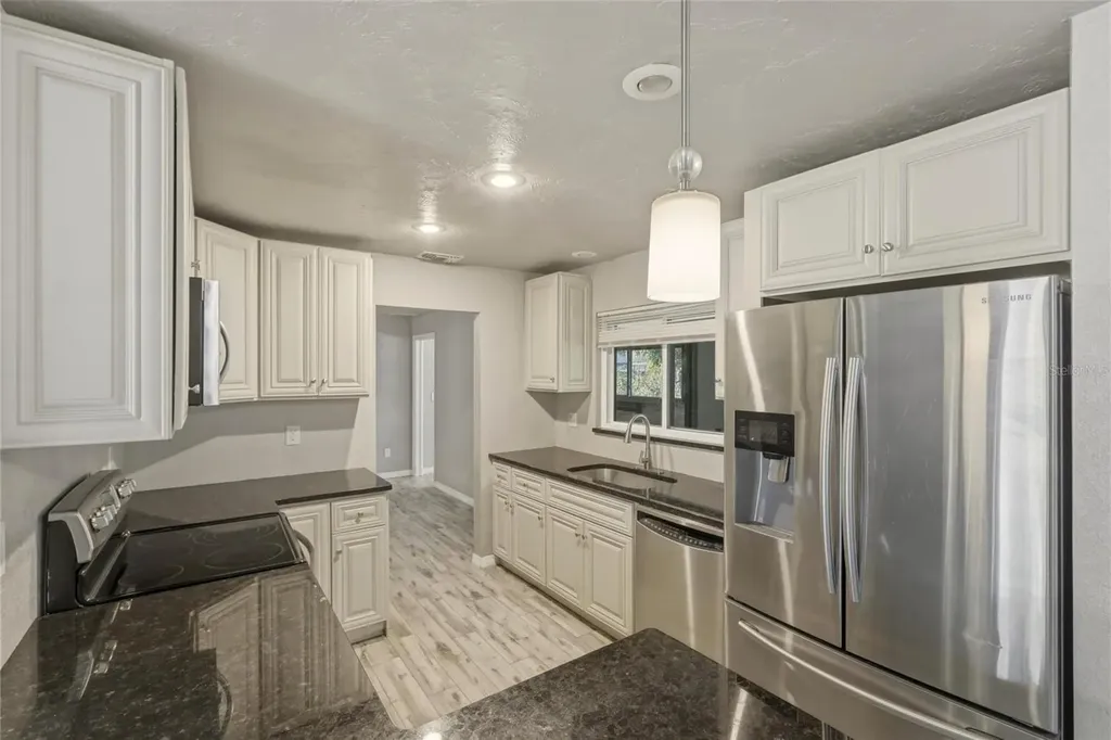 1125 Danny Drive Sarasota FL 34243