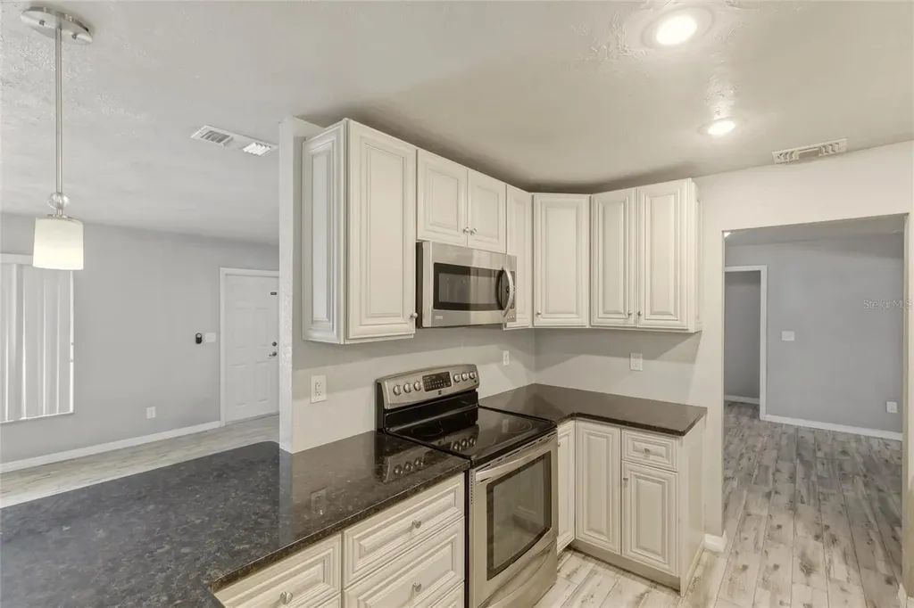 1125 Danny Drive Sarasota FL 34243