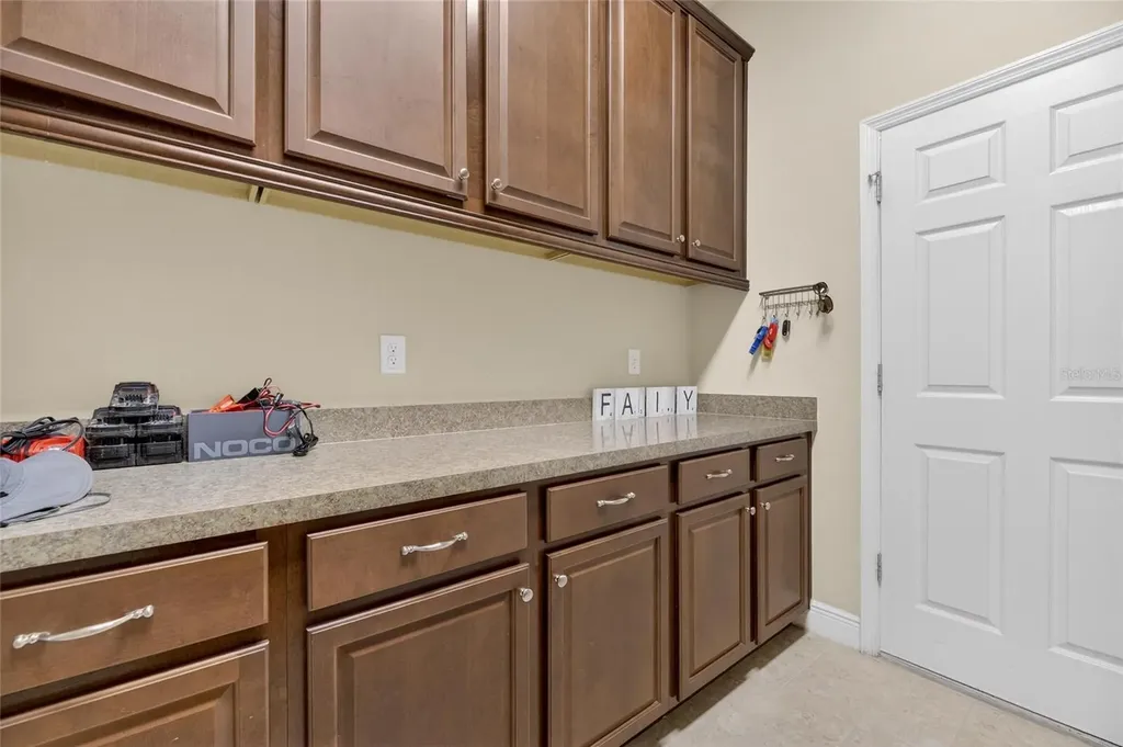 5328 Loon Nest Court Apollo Beach FL 33572