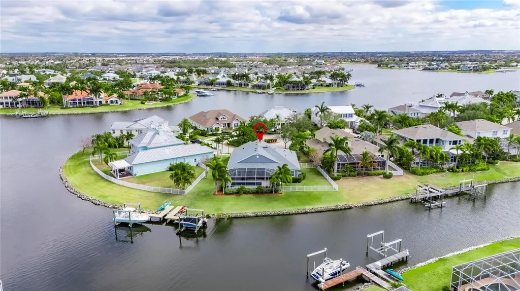 5328 Loon Nest Court Apollo Beach FL 33572