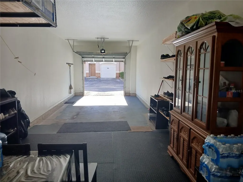 18078 Villa Creek Drive Tampa FL 33647