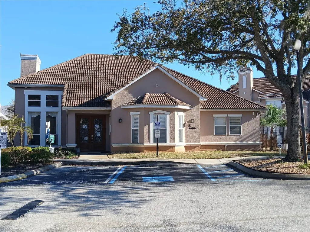 18078 Villa Creek Drive Tampa FL 33647
