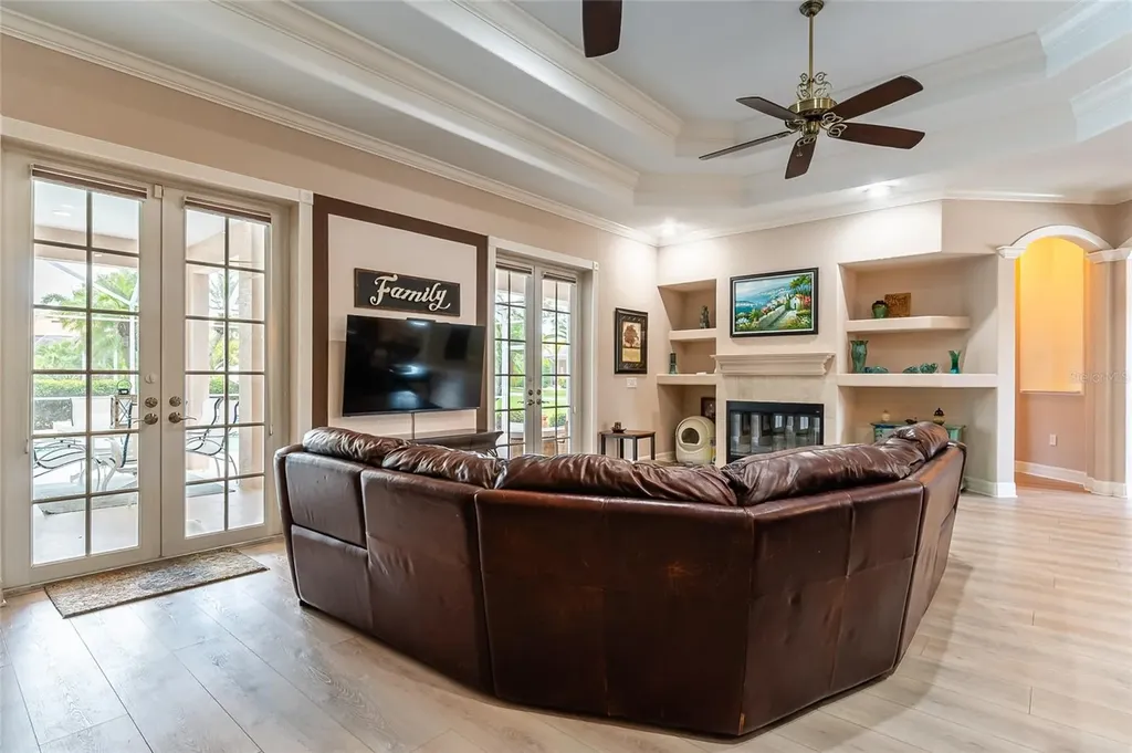6615 Butlers Crest Drive Bradenton FL 34203