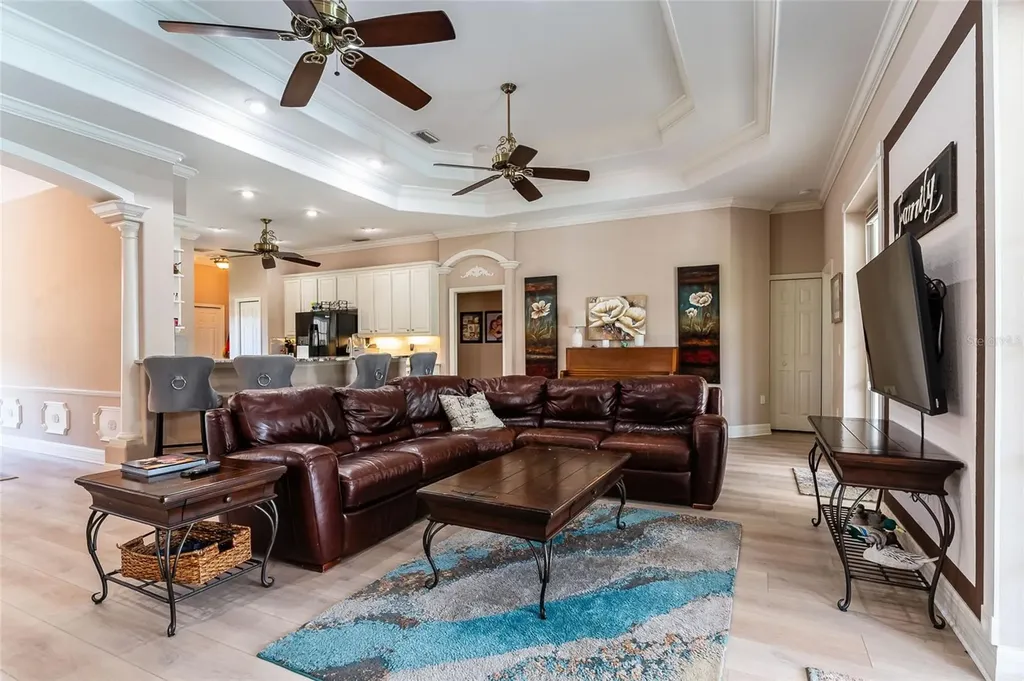 6615 Butlers Crest Drive Bradenton FL 34203