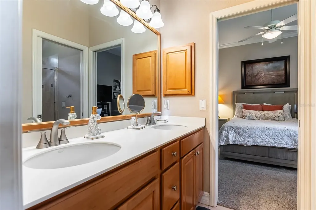 6615 Butlers Crest Drive Bradenton FL 34203